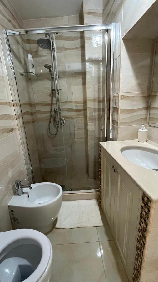 B&B Sasi Napoli Esterno foto
