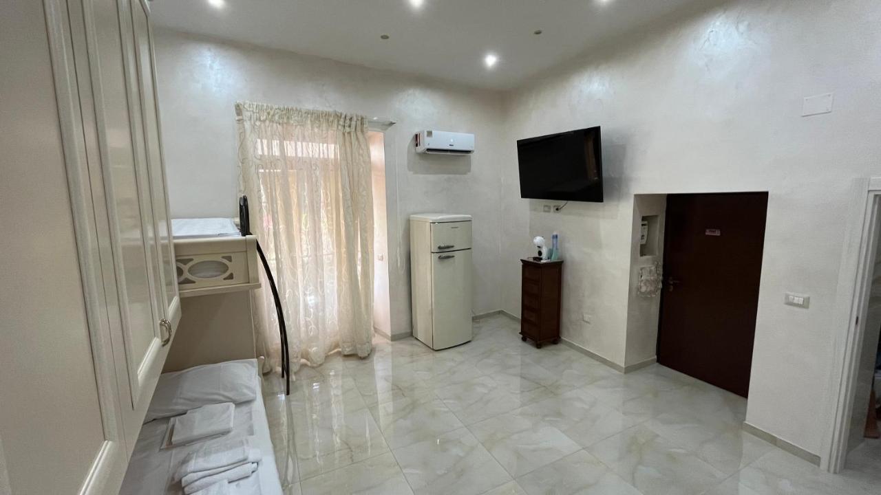 B&B Sasi Napoli Esterno foto